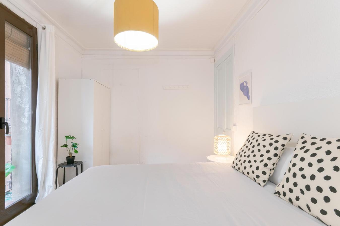 Veguer Hostal Barcelona