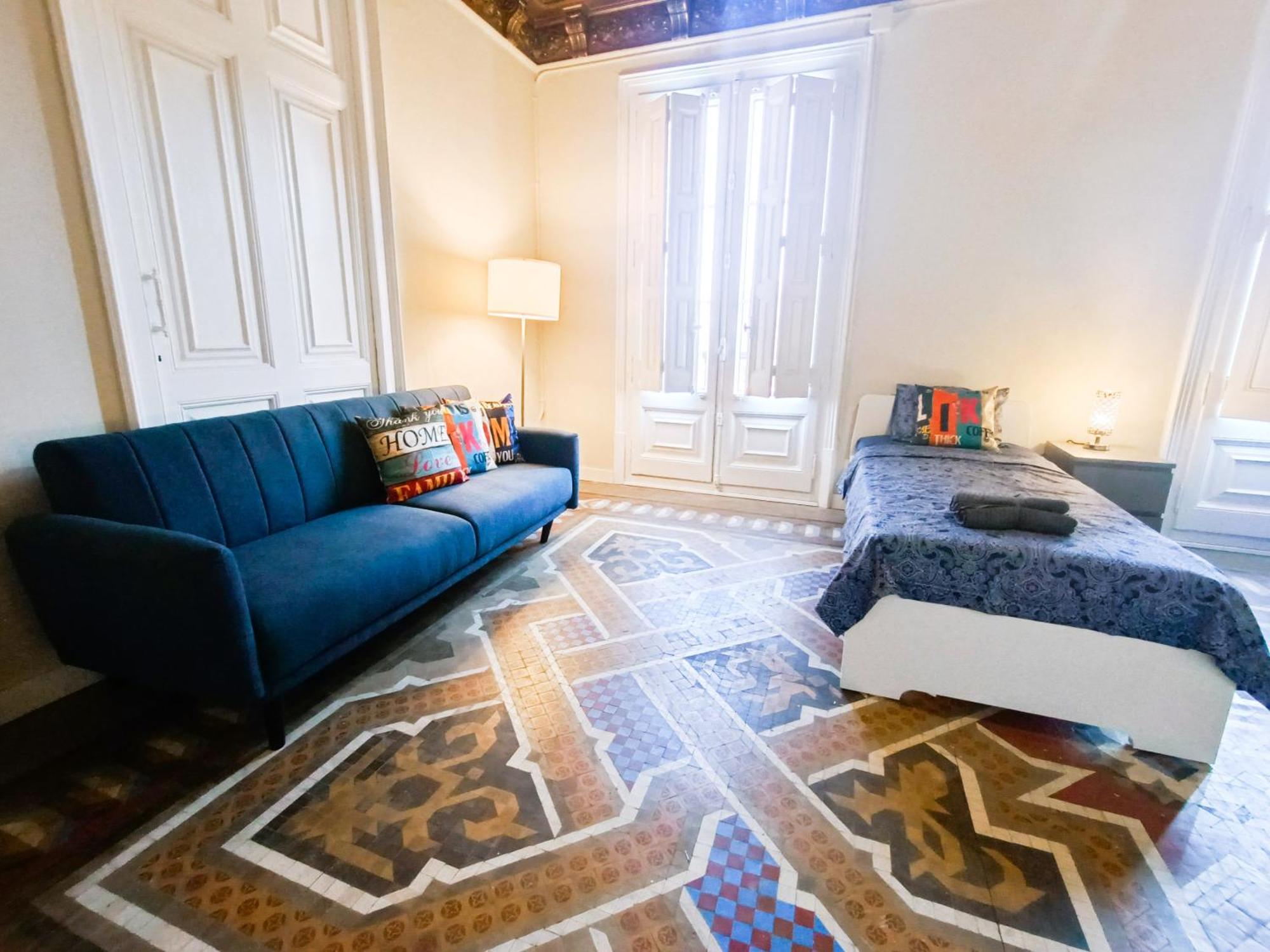 Hostal - Roger De Lluria Barcelona