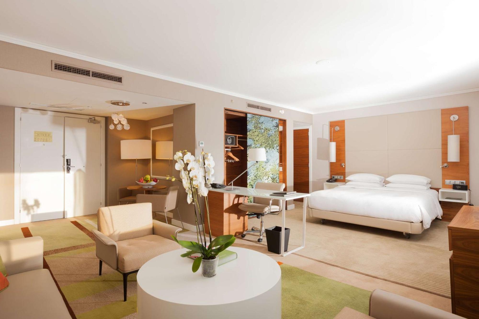 Hilton 4* Barcelona