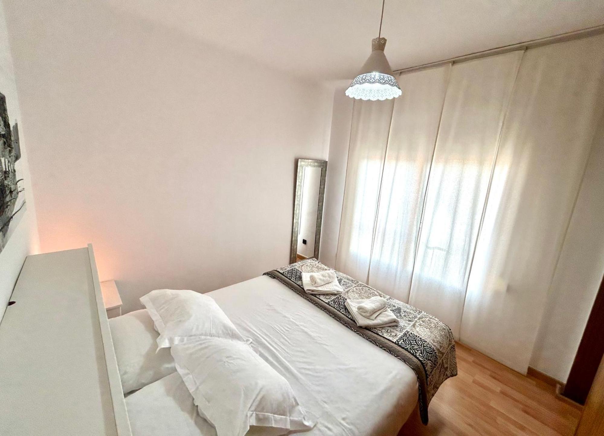 Carrer D'olesa Apartment *