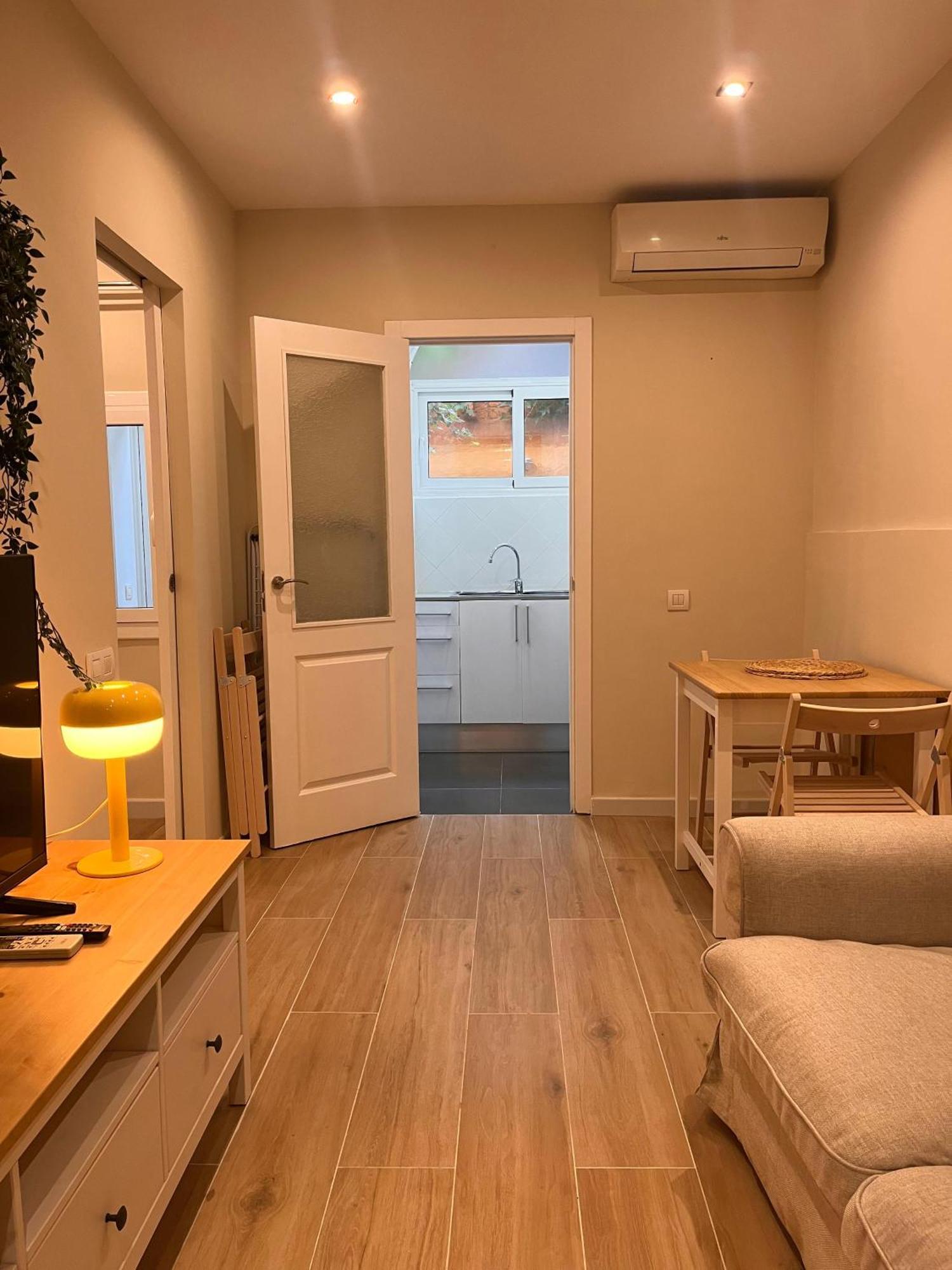 Apartamento Mab1 - With Private Terrace In Sants Barcelona