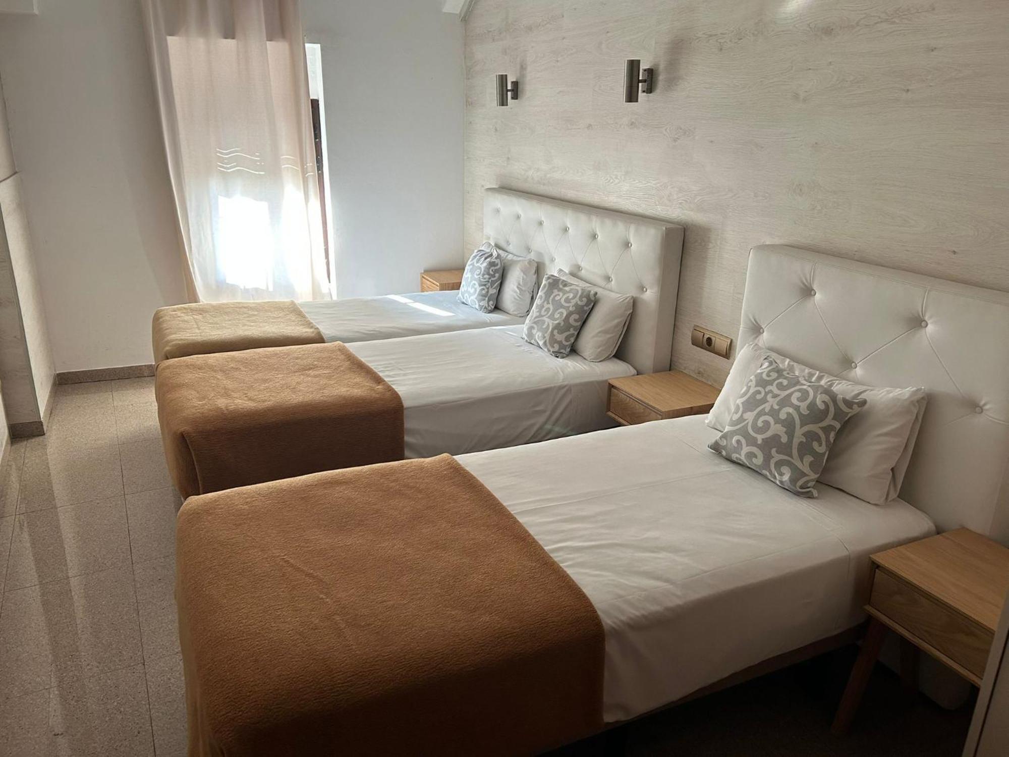 Apartahotel Apartmentos Ramblas 108 3*