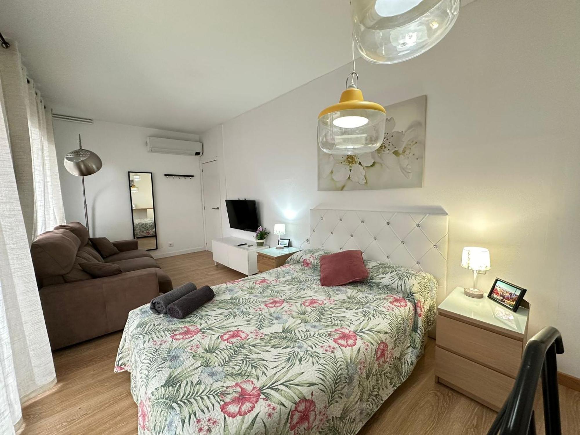 Bed and breakfast Parrales *