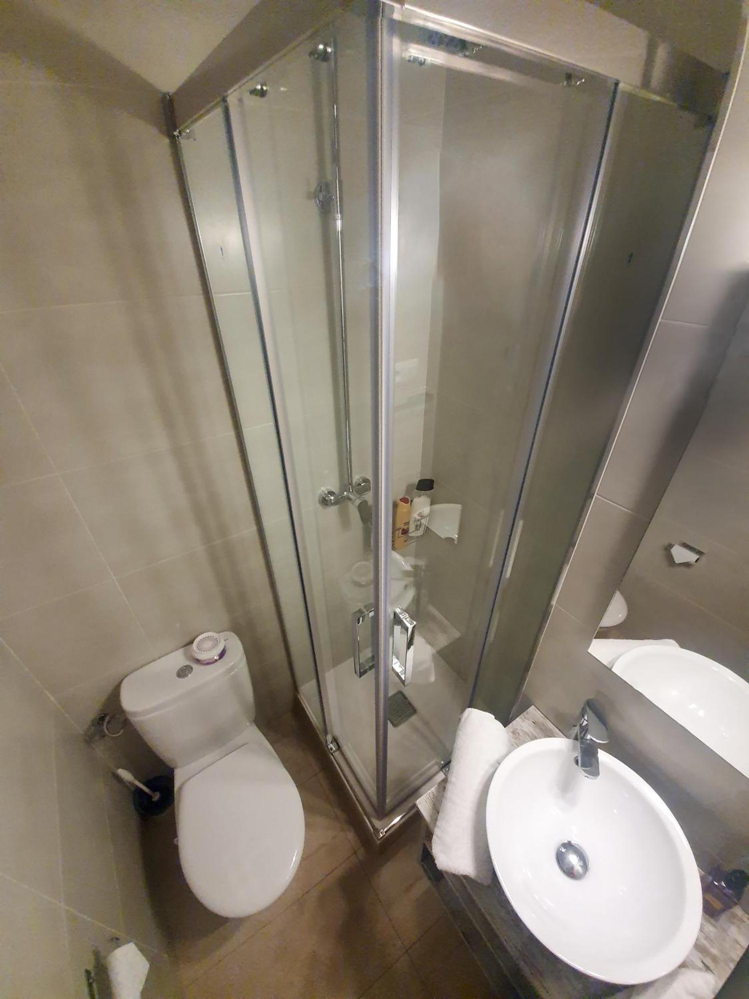 Apartamento Josep Tarradellas 80 *