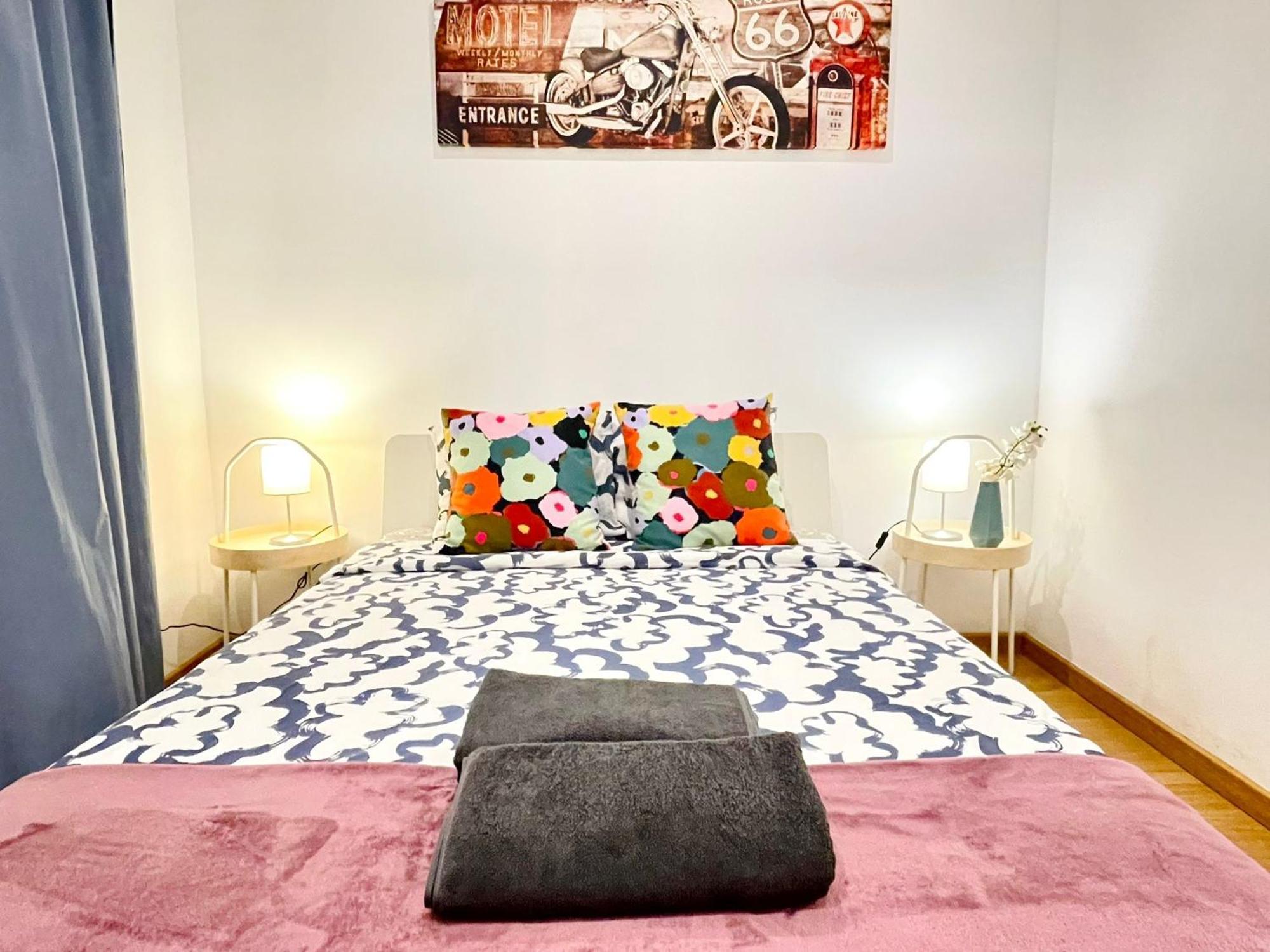 Hostel Sharing Flats In Gotico *