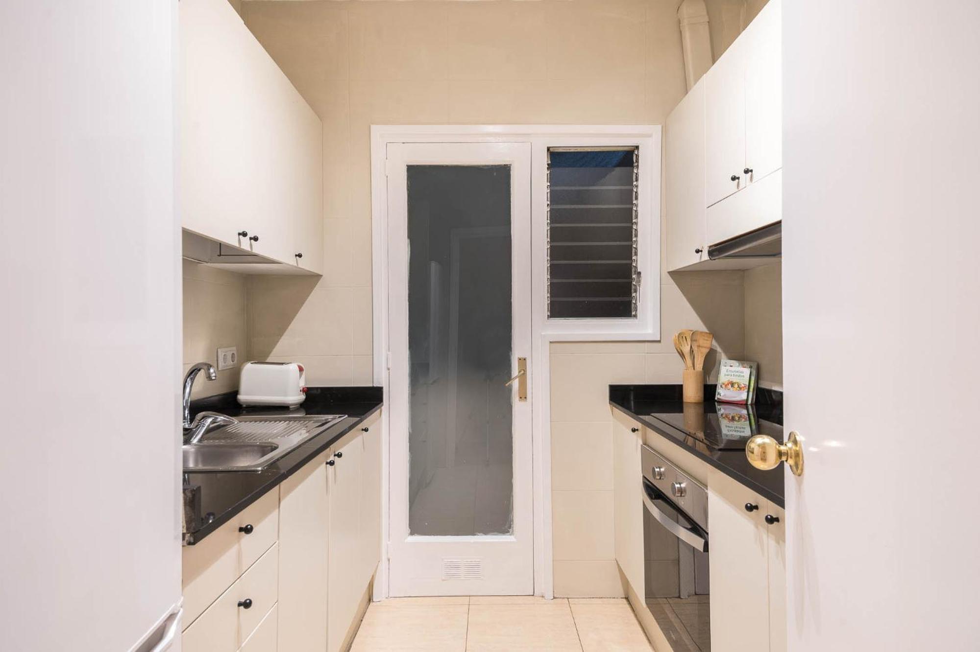 Apartamento Comfortable For Groups Next To Sagrada Familia