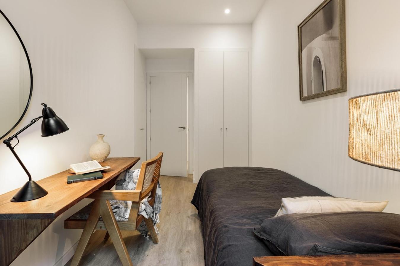 Apartamento Praiano - 2 Bedrooms, Balcony And Terrace In Ciutat Vella