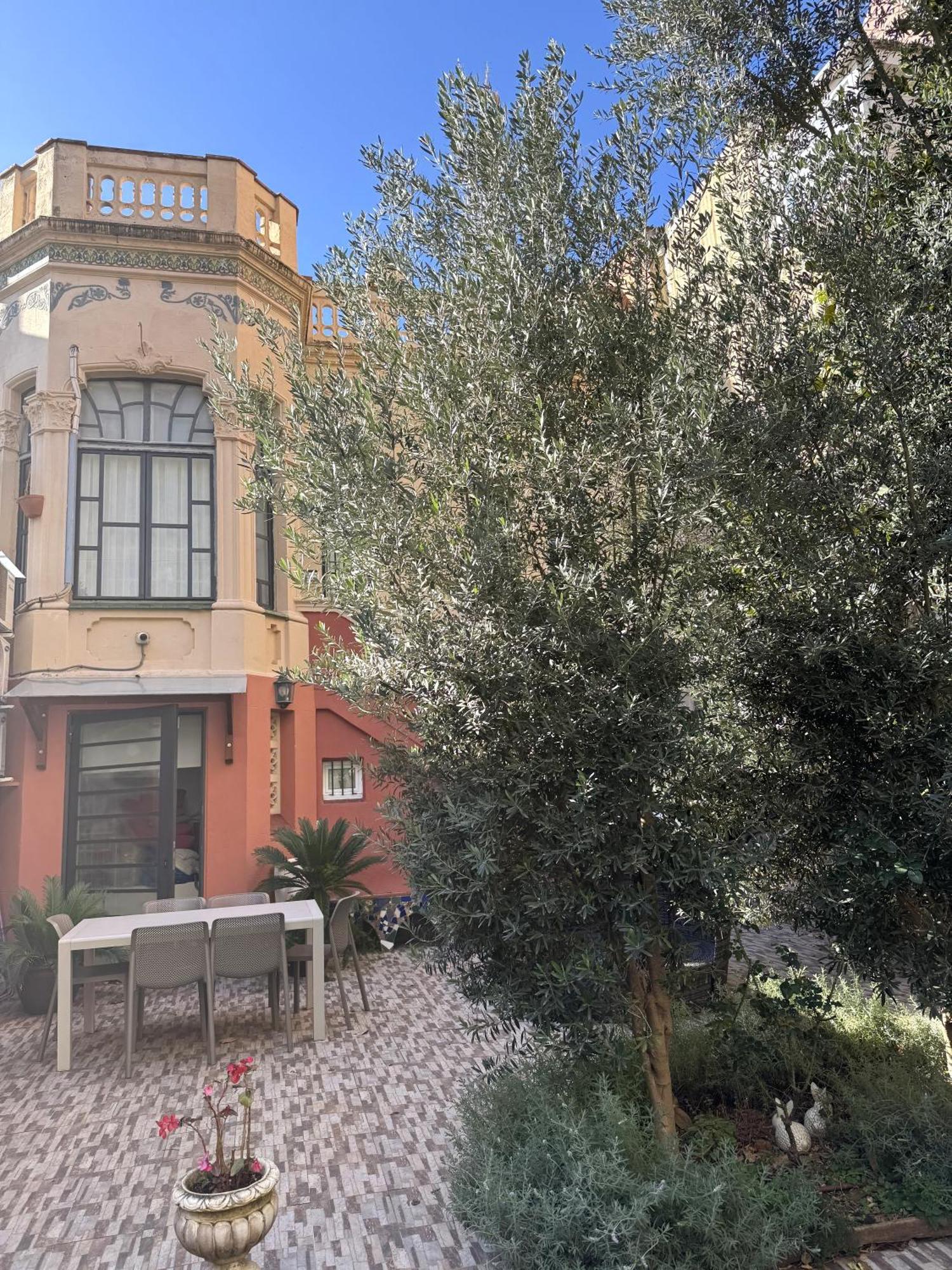 Modernista Villa
