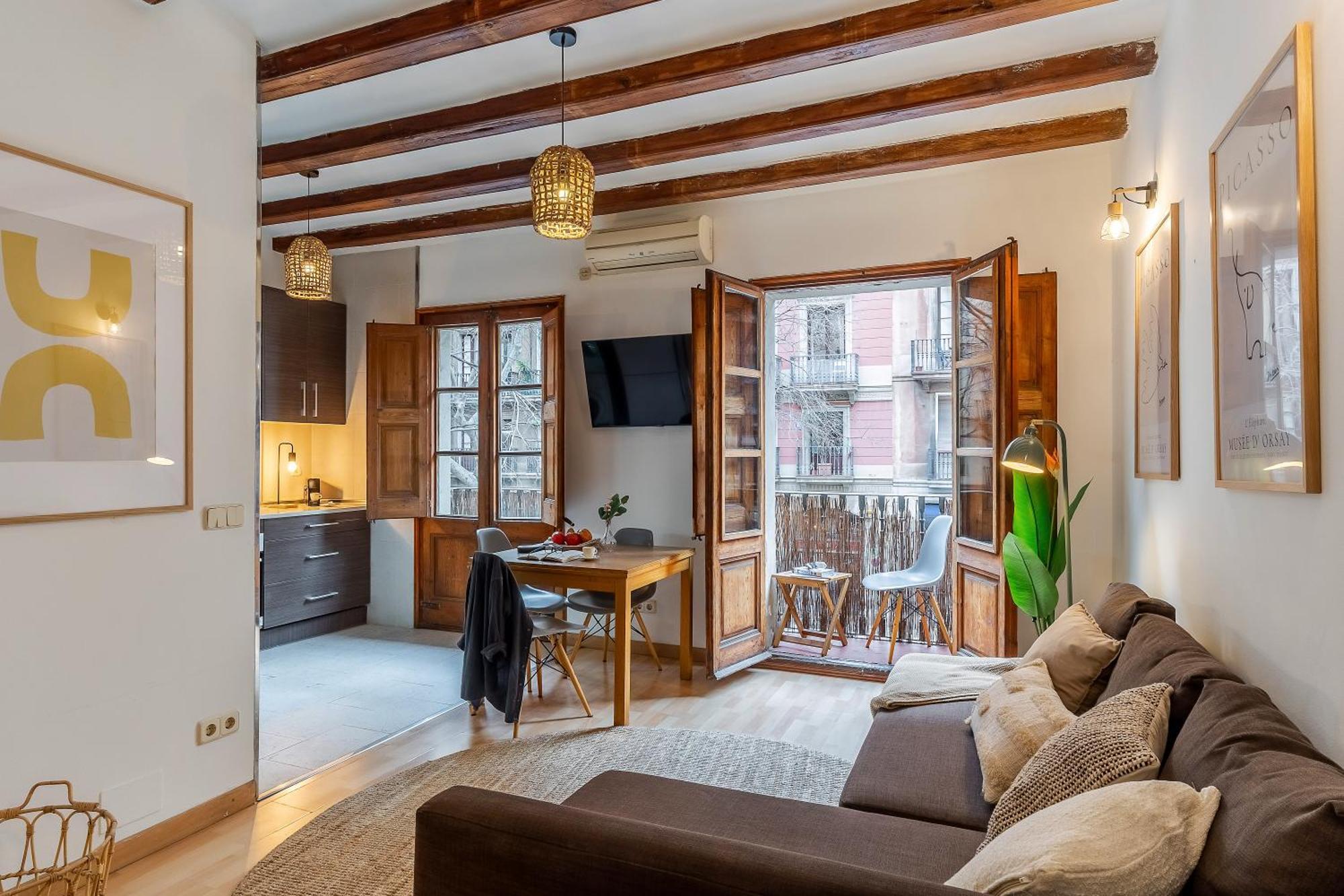 Canela Homes Sant Antoni Barcelona