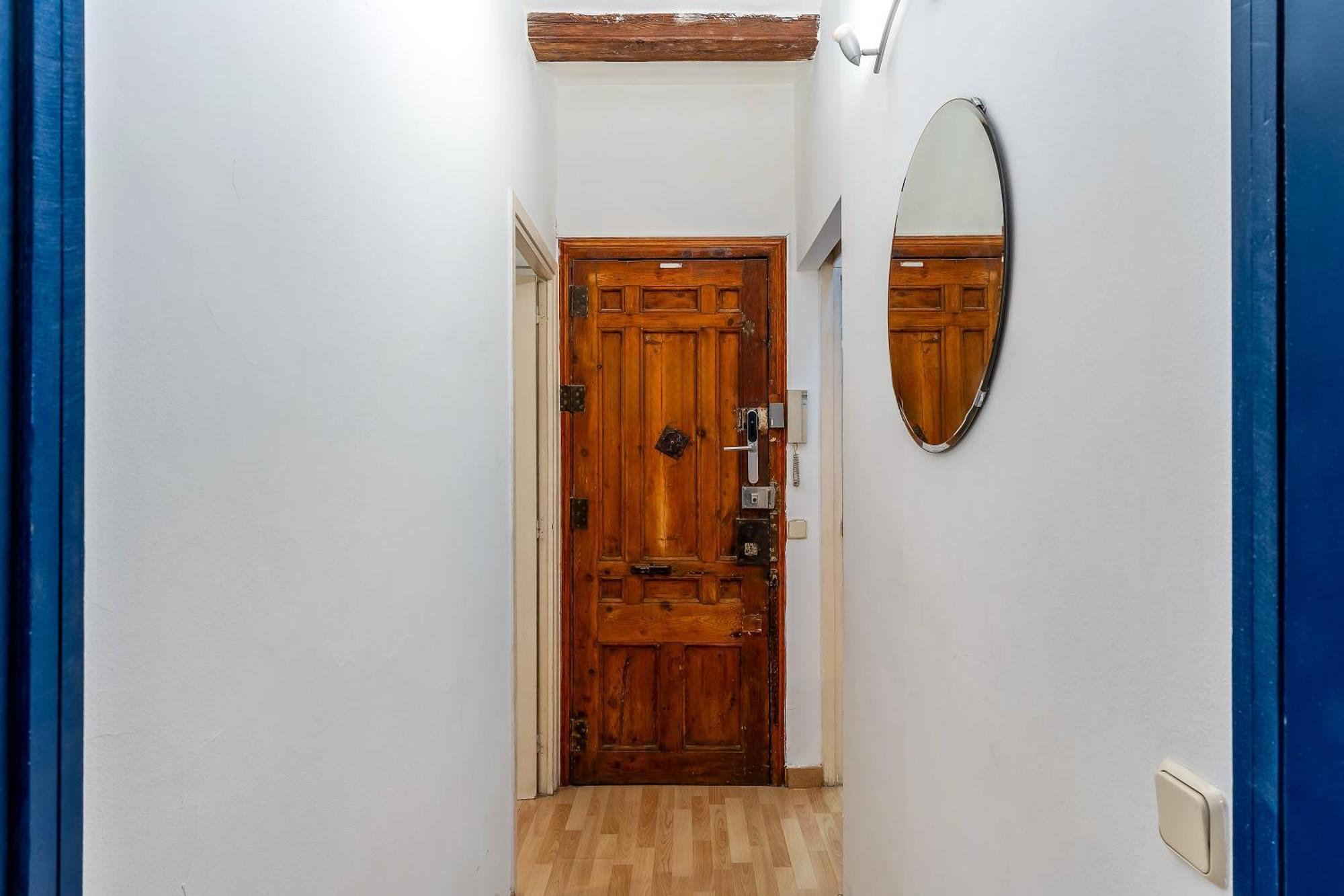 Canela Homes Sant Antoni Barcelona