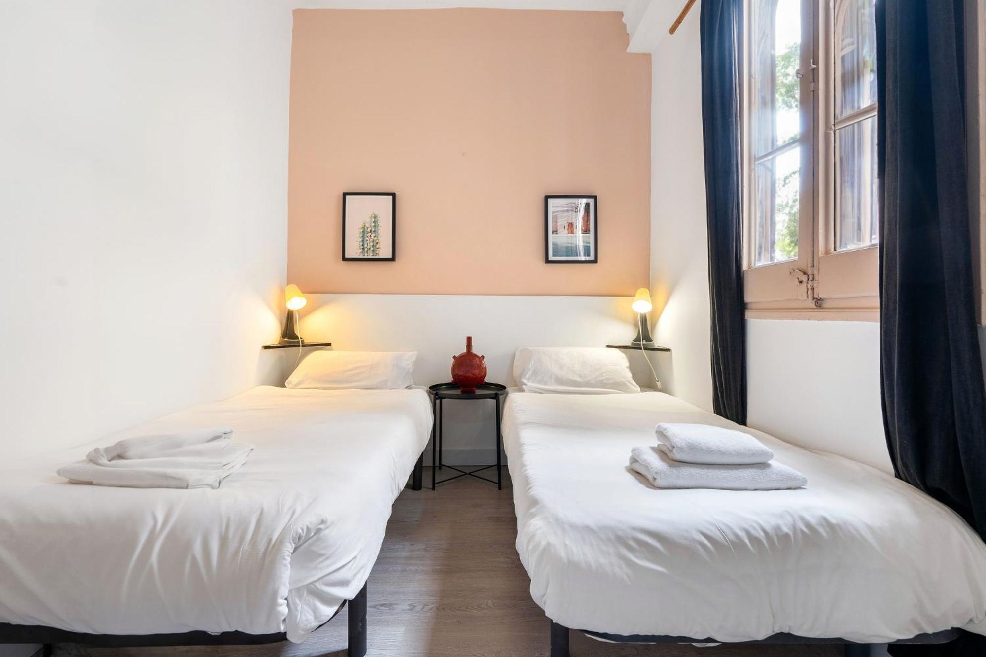 Fridays Flats Retro Chic In Poble Sec Apartamento *