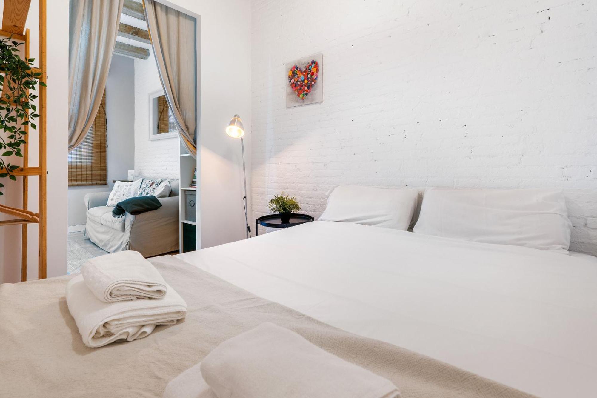 Fridays Flats Retro Chic In Poble Sec Apartamento *