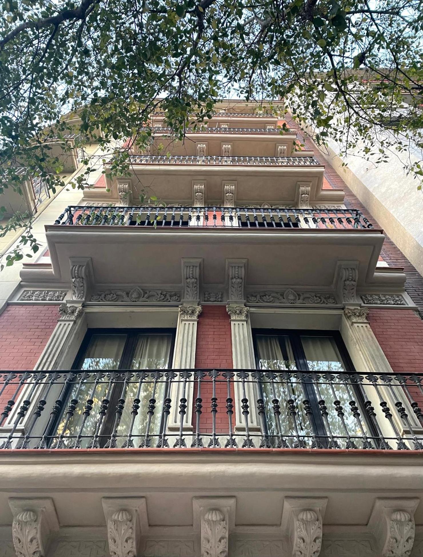 Apartamento Enjoy Montserrat Boutique In Eixample Barcelona