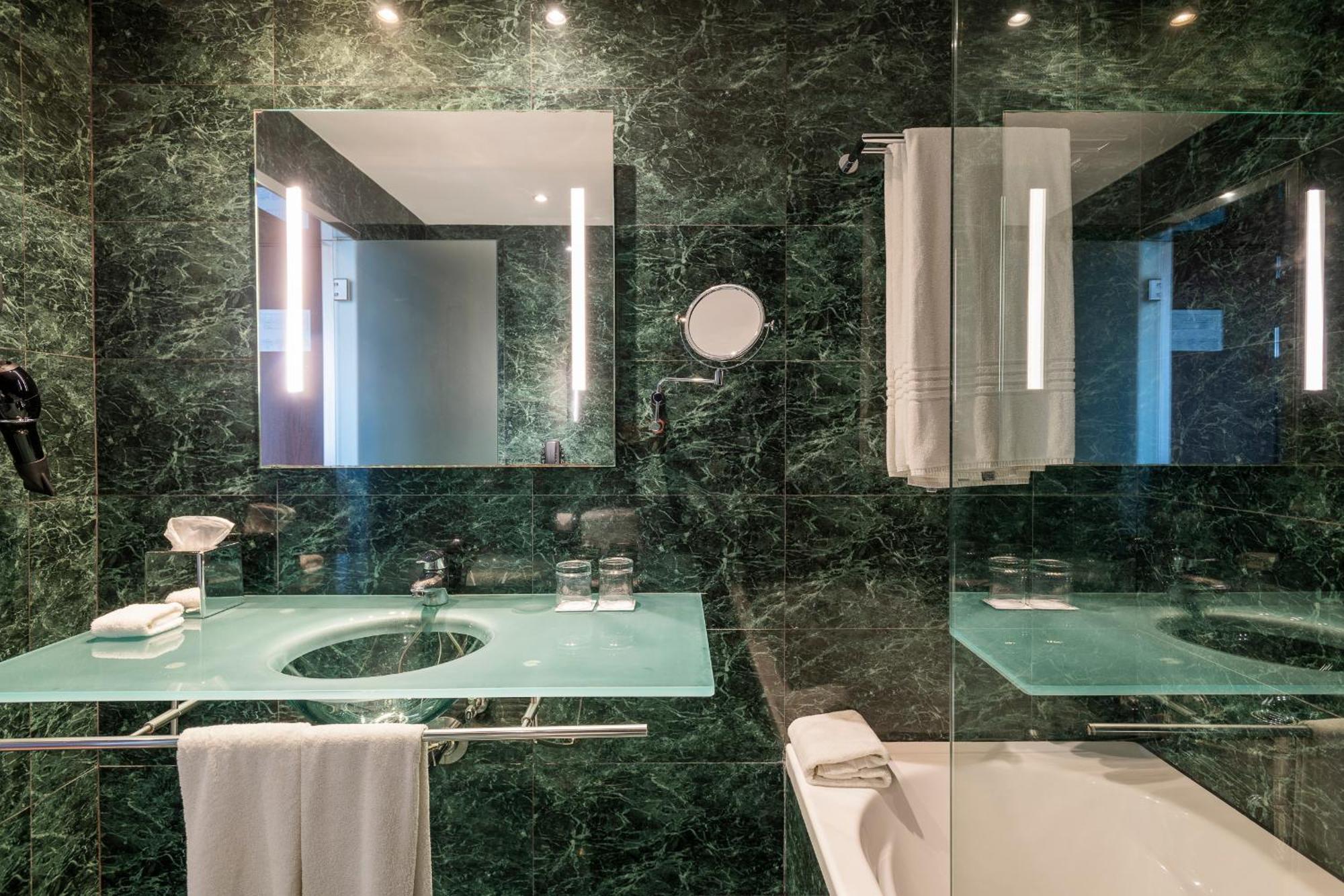 Hotel Ac Fórum By Marriott Barcelona