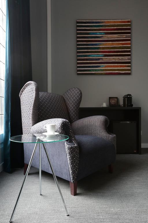 Amra Gran Via Guest house 2*