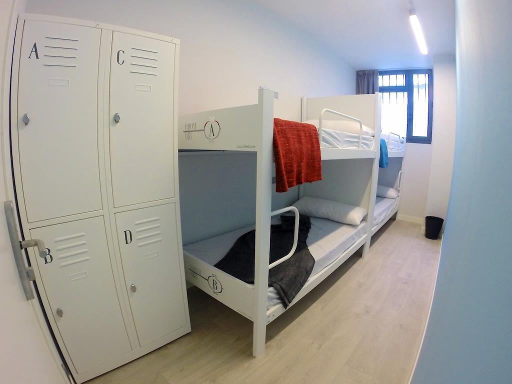 Hostal Room018bcn *