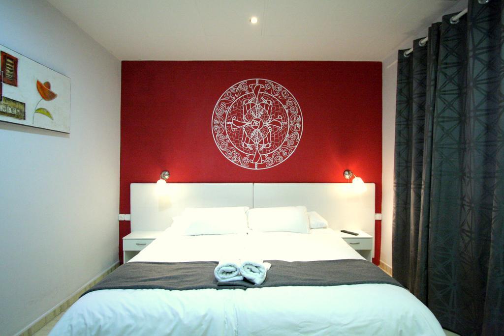 Hostal Artistic *