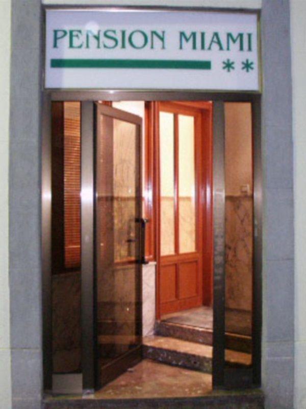 Miami Guest house 2*