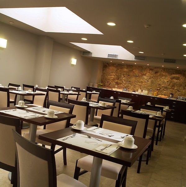 Acta Bcn 40 Hotel Barcelona