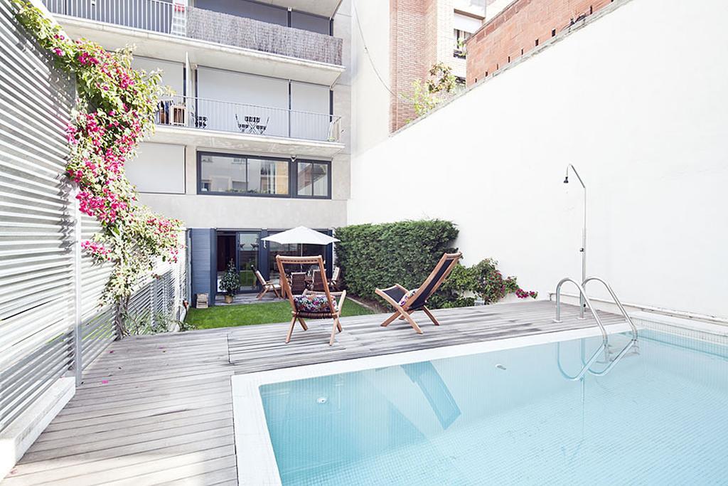 Rentals - Private Pool And Garden Center Apartment
