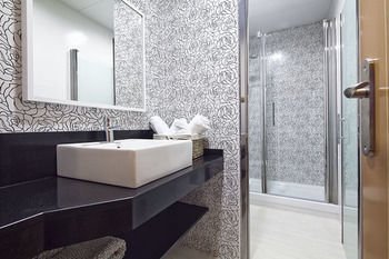 Apartmentos Ramblas 108 3* Barcelona