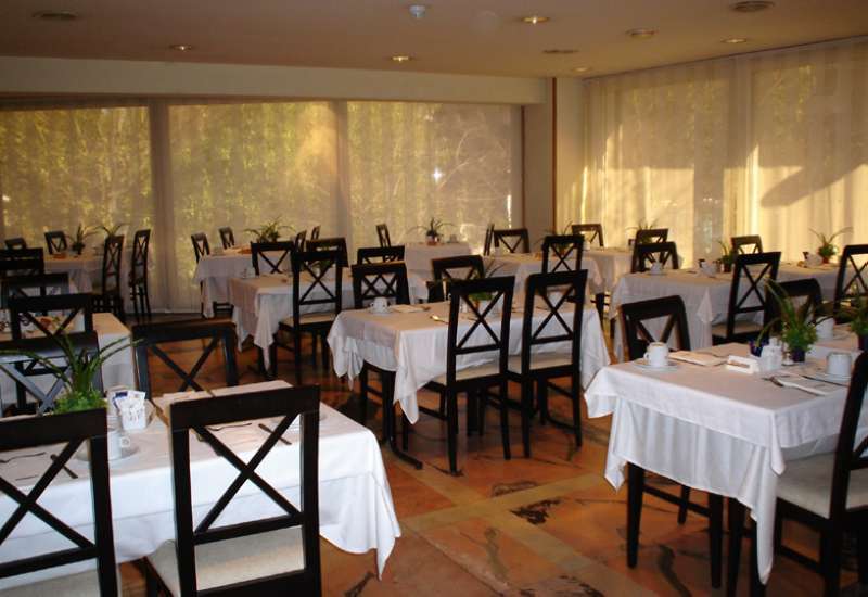 Catalonia Atenas Hotel 4*