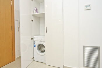 Apartmentos Ramblas 108 3*