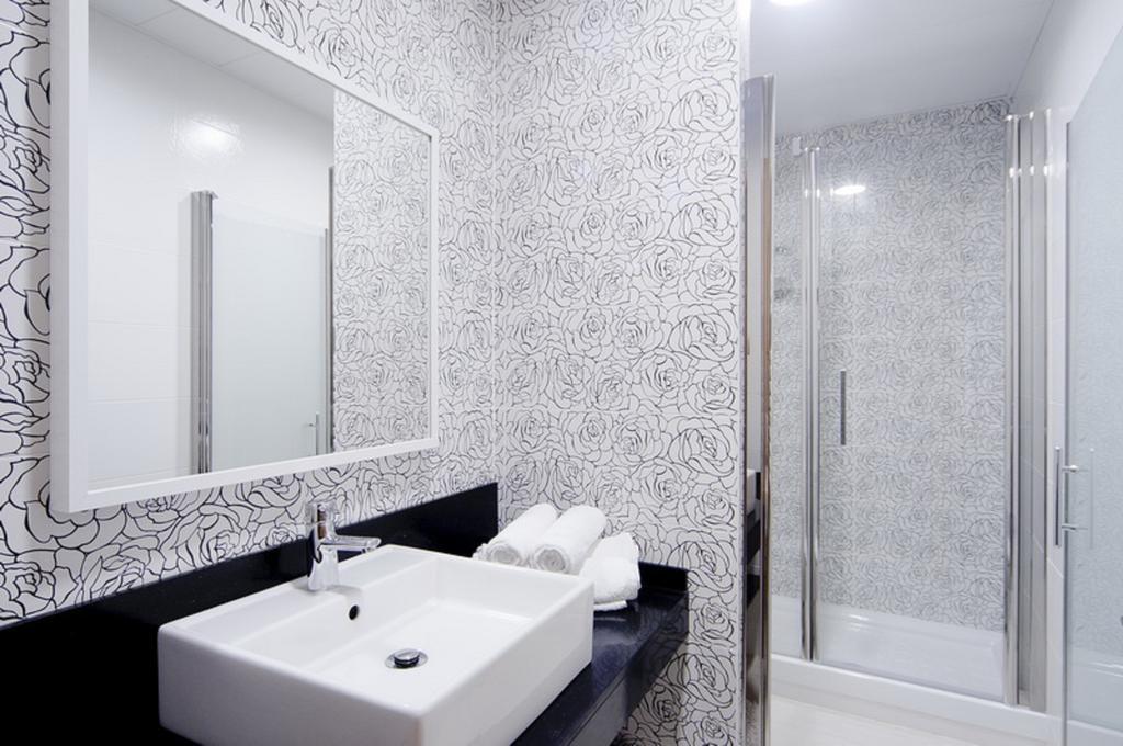 Apartmentos Ramblas 108 Apartahotel 3*