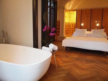 Le Palacete Powered By Sonder Hotel