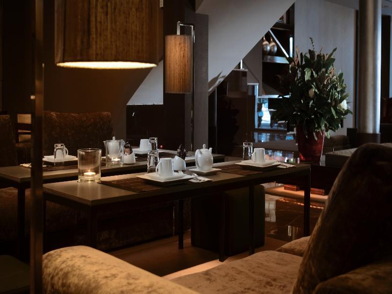 Casa Elliot Hotel 4*