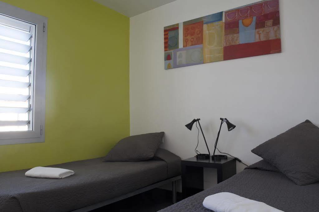 Hostal Hellobcn Youth *