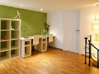 Inside Sants Apartamento