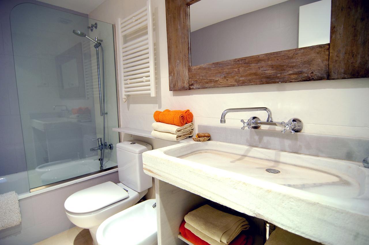 Apartamento Rentbcn Gracia Deluxe *