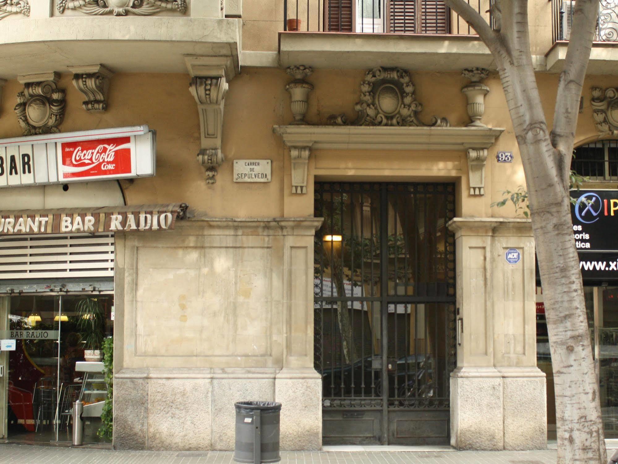 Casa Trianon Bed and breakfast Barcelona