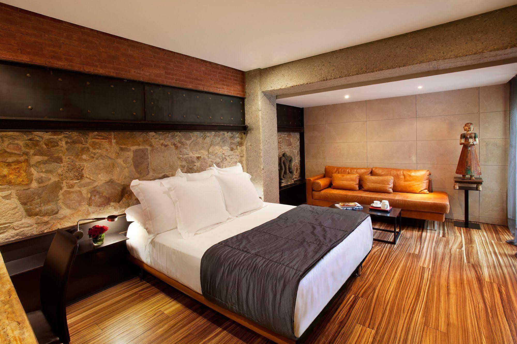 Hotel Granados 83