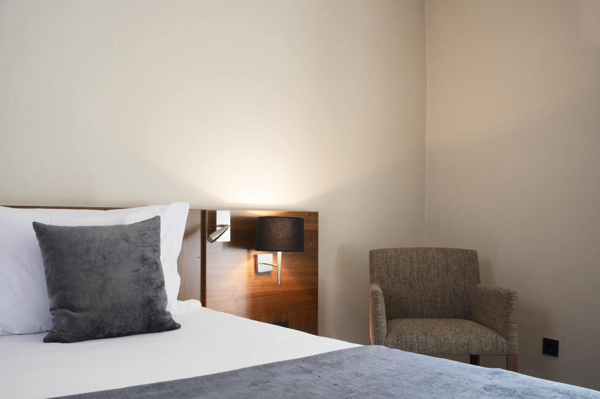 Casa Elliot Hotel 4*