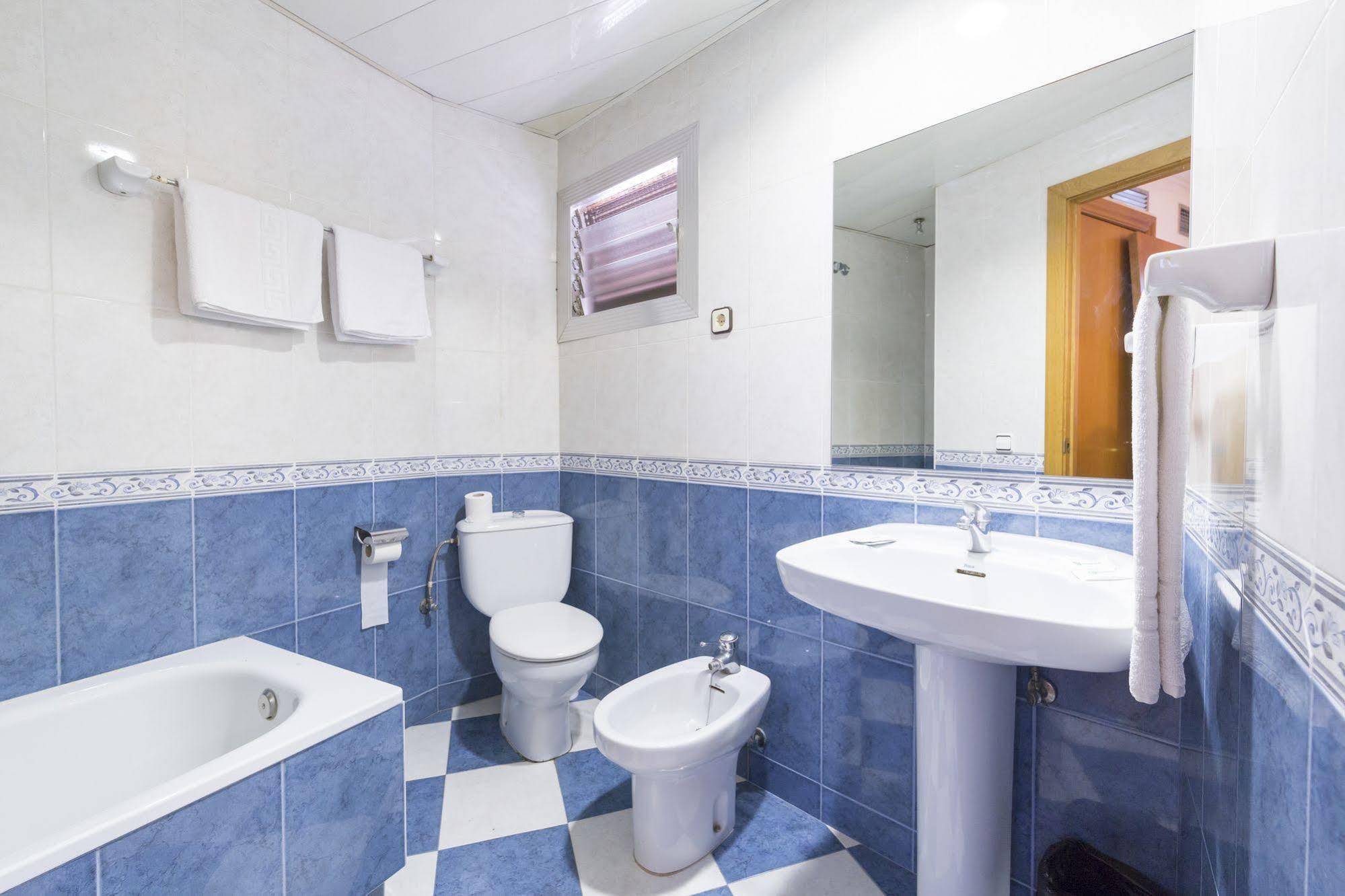 Miami Guest house 2*