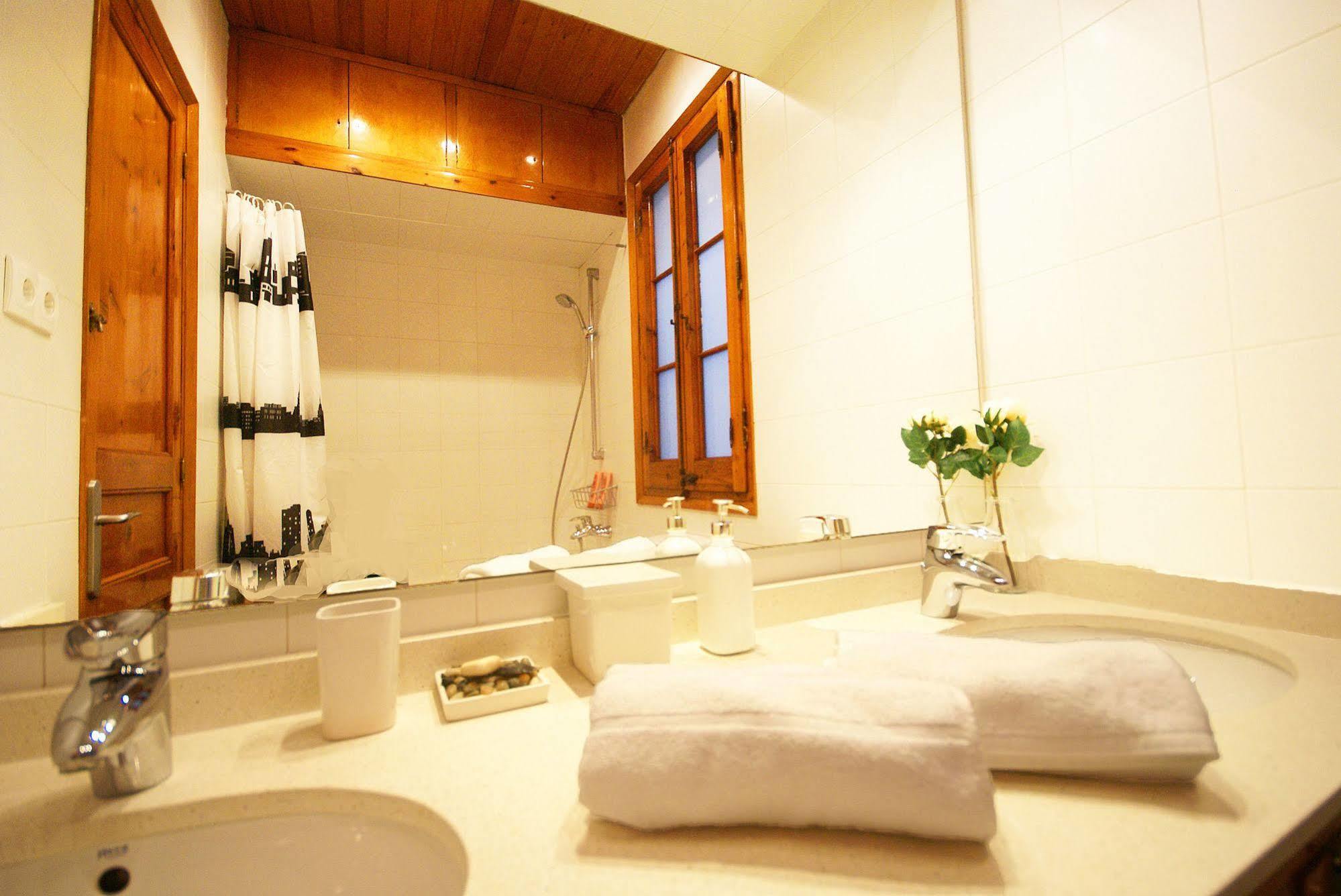 Flateli Aribau Apartamento *