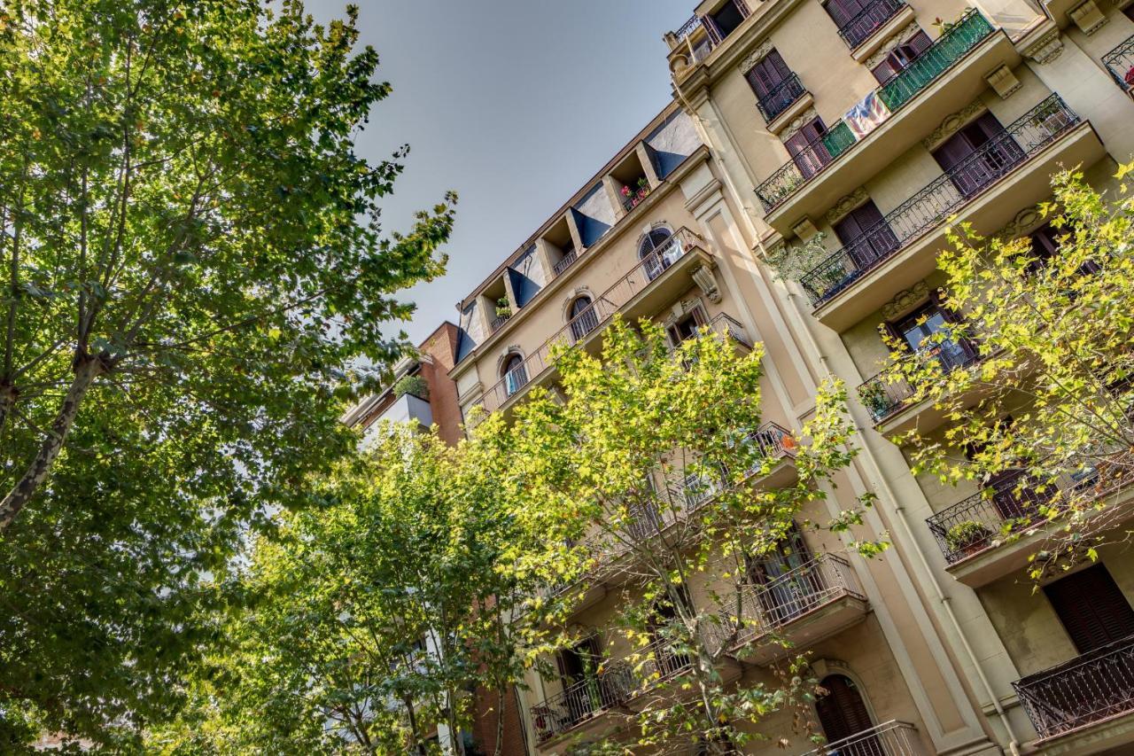 Renovated & Classic 3-bedroom Sagrada Familia Apt. Apartment Barcelona