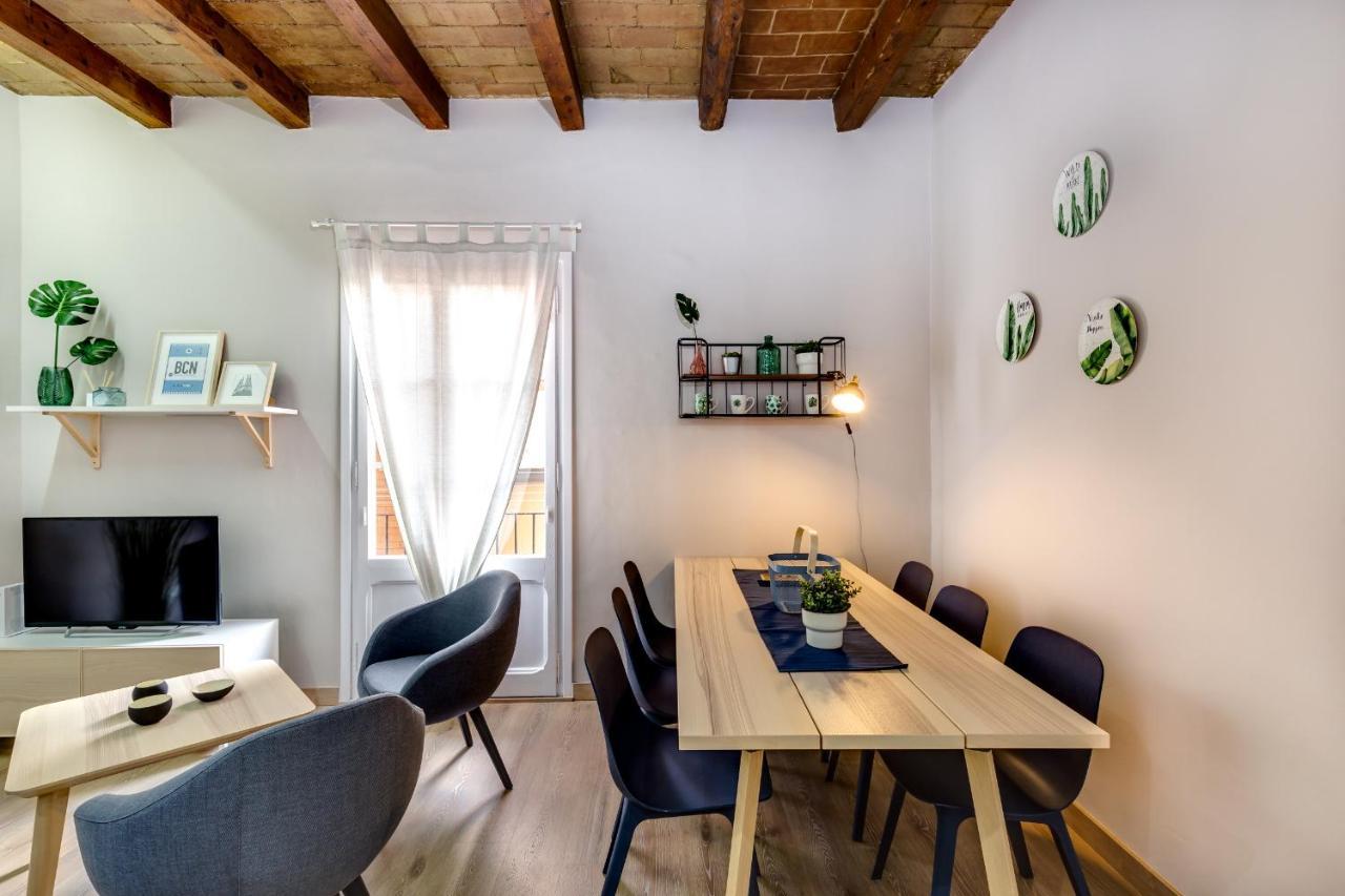 Renovated & Classic 3-bedroom Sagrada Familia Apt. Apartment Barcelona