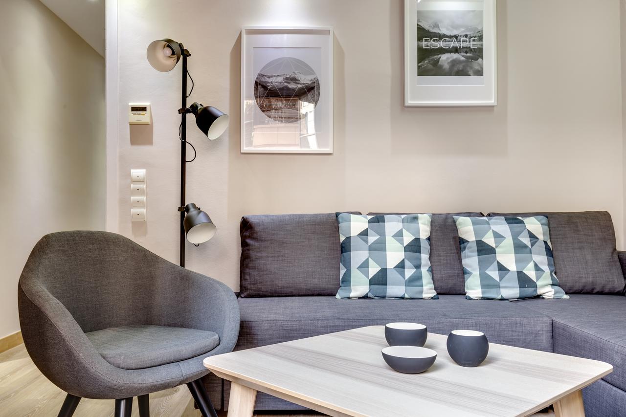 Apartment Renovated & Classic 3-bedroom Sagrada Familia Apt.