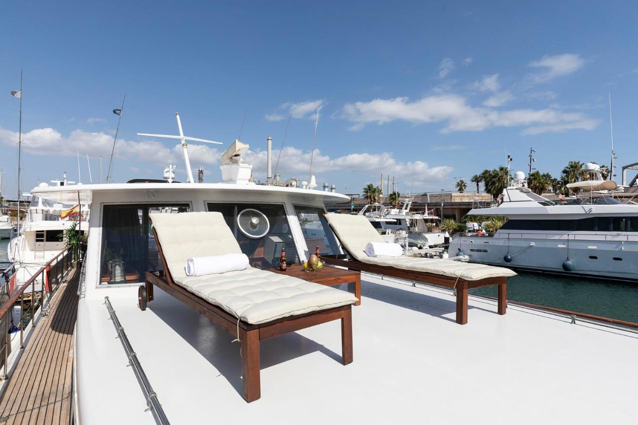 Hotel en barco C120 - Charming Boat In Port Forum Barcelona