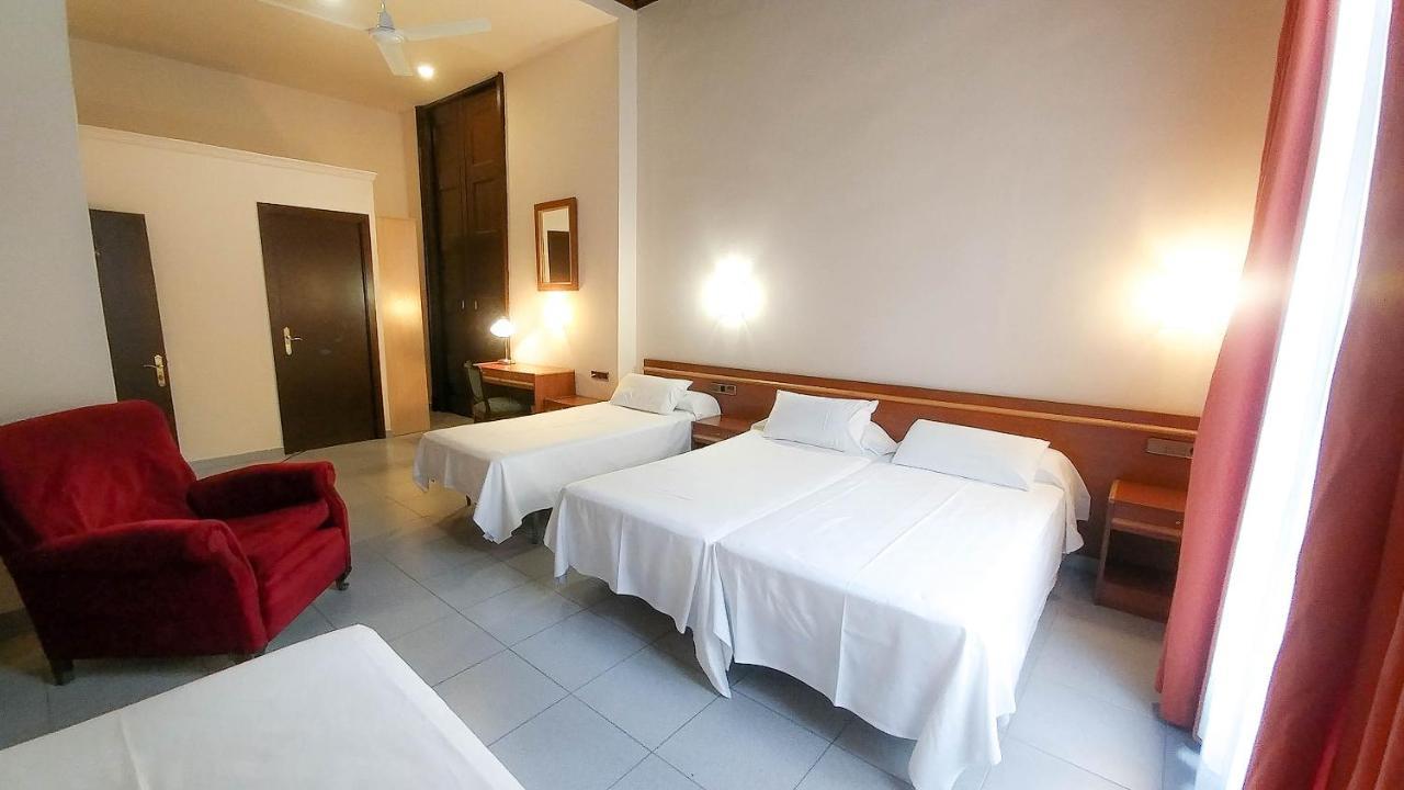 Jaume I Hotel *