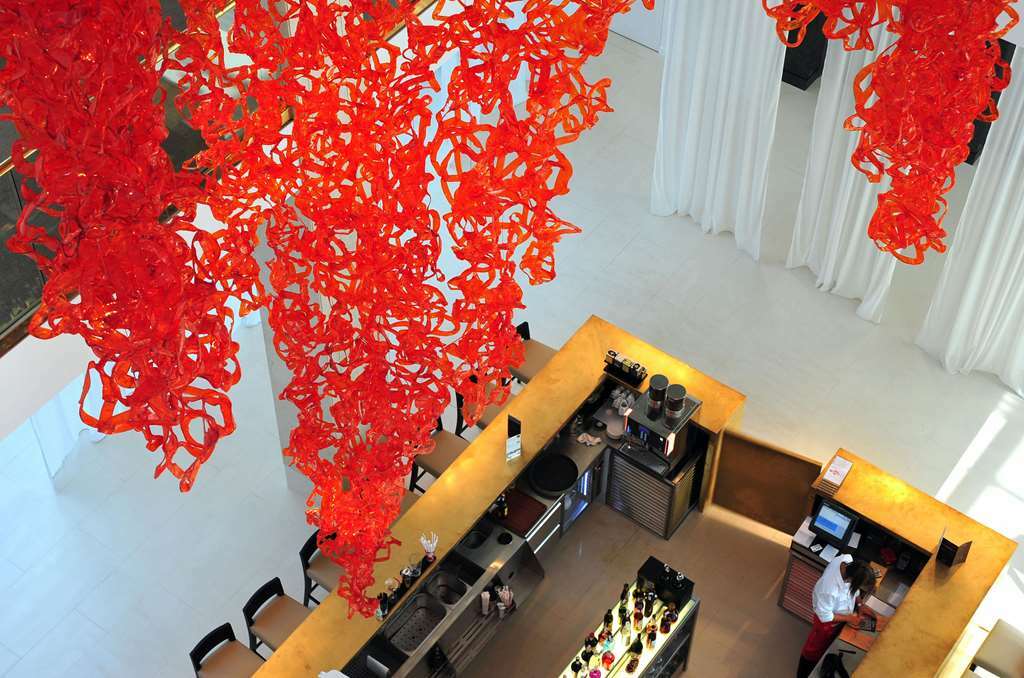 Hilton Hotel 4*