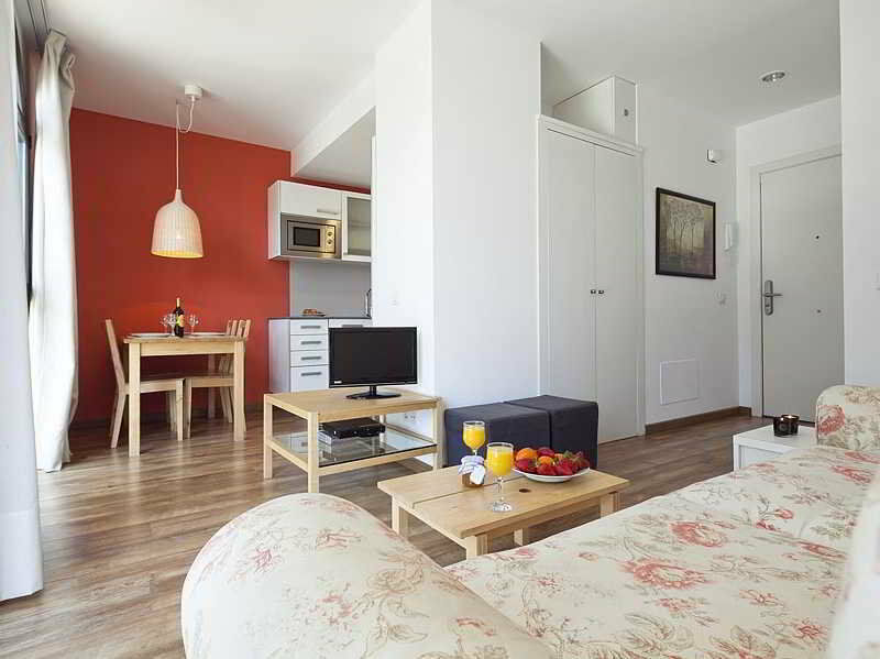 Inside Sants