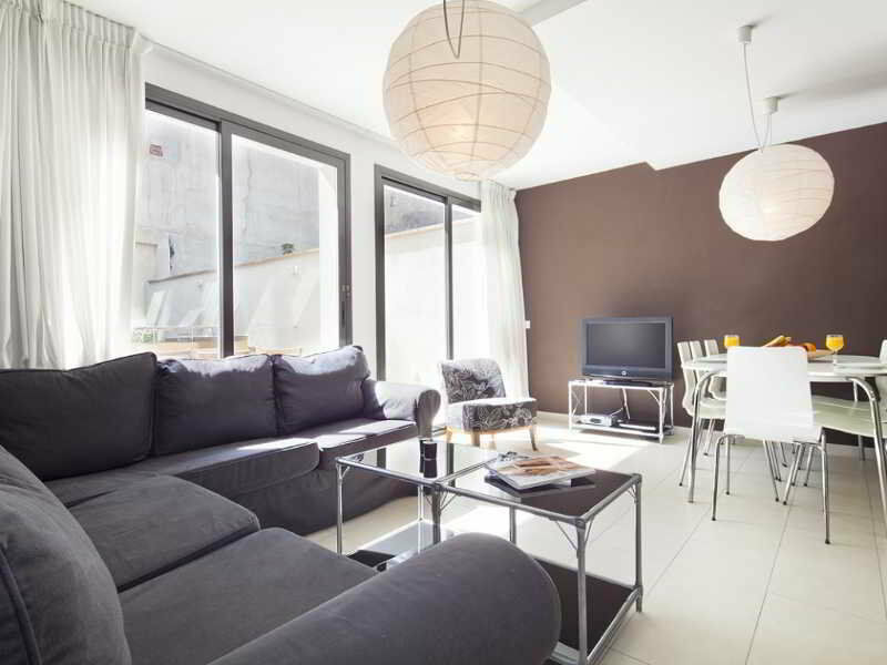 Inside Sants *