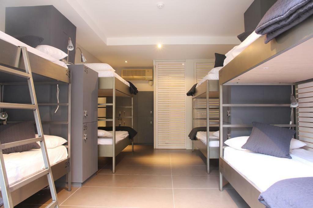 Hostal Don Moustache Boutique *