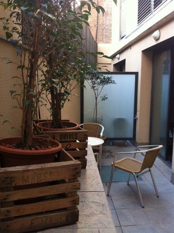 Don Moustache Boutique Hostal
