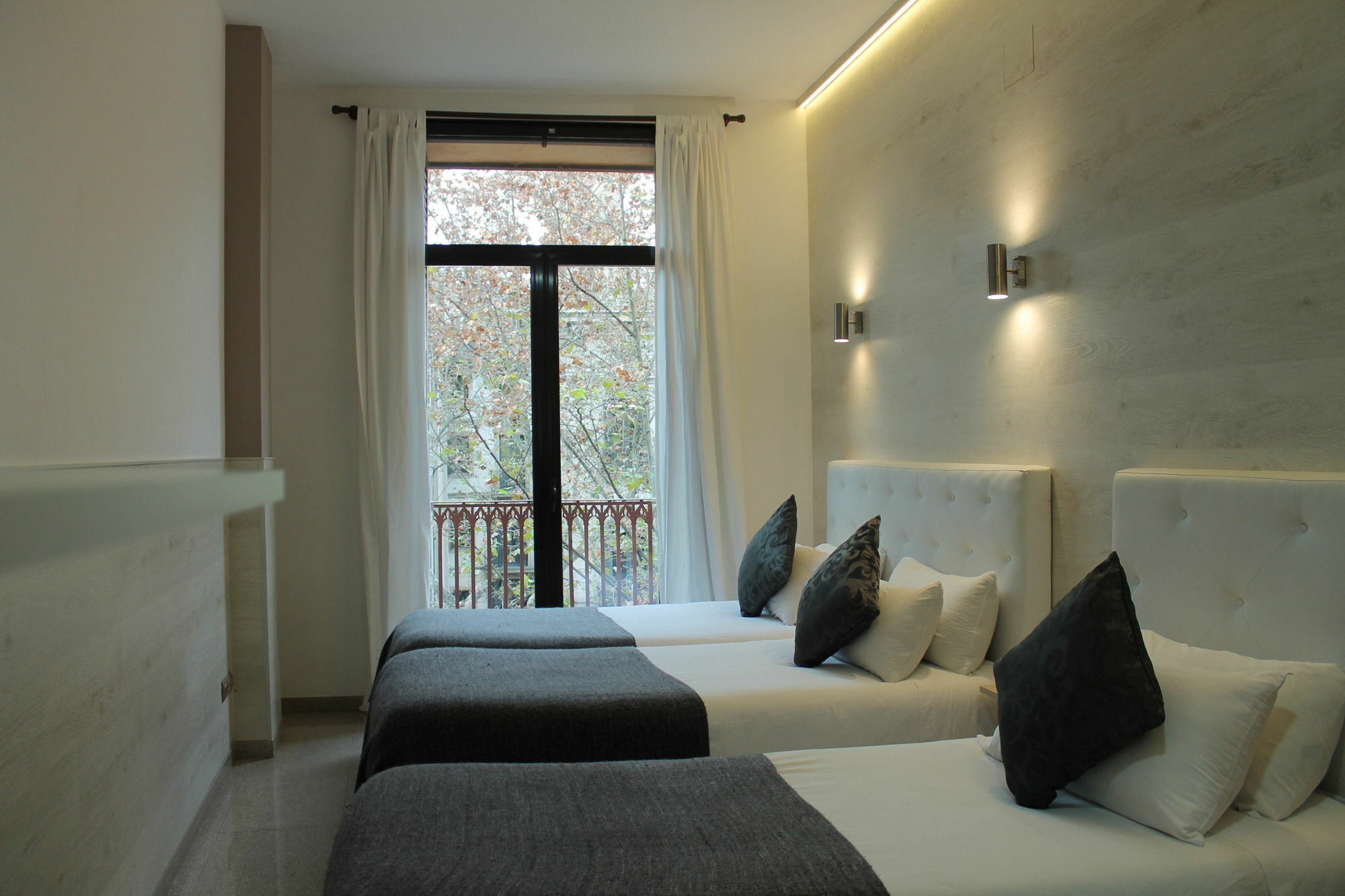 Apartmentos Ramblas 108 Apartahotel Barcelona