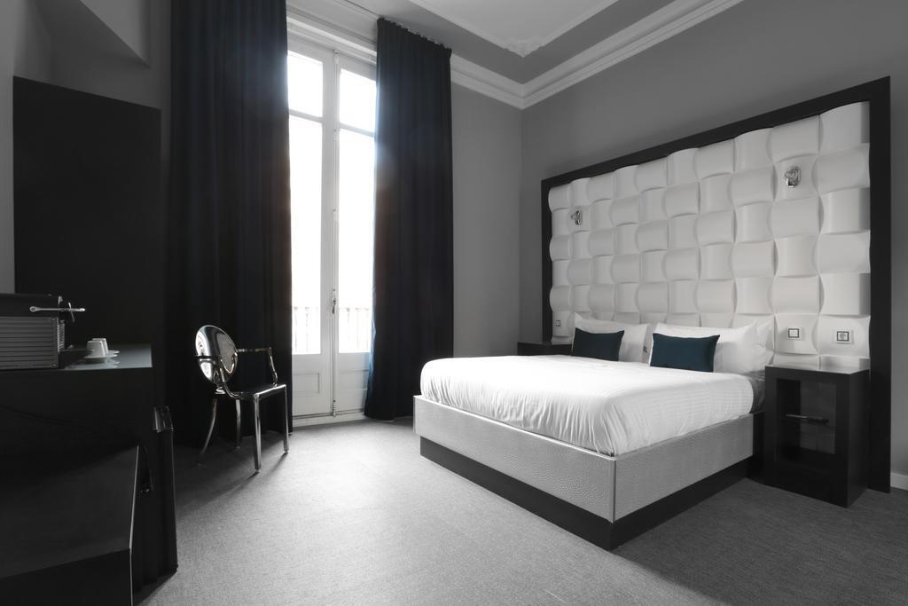 Amra Gran Via Guest house Barcelona